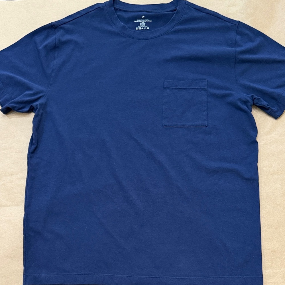 Fabletics Dark Blue Men’s Pocket Tee Size Large